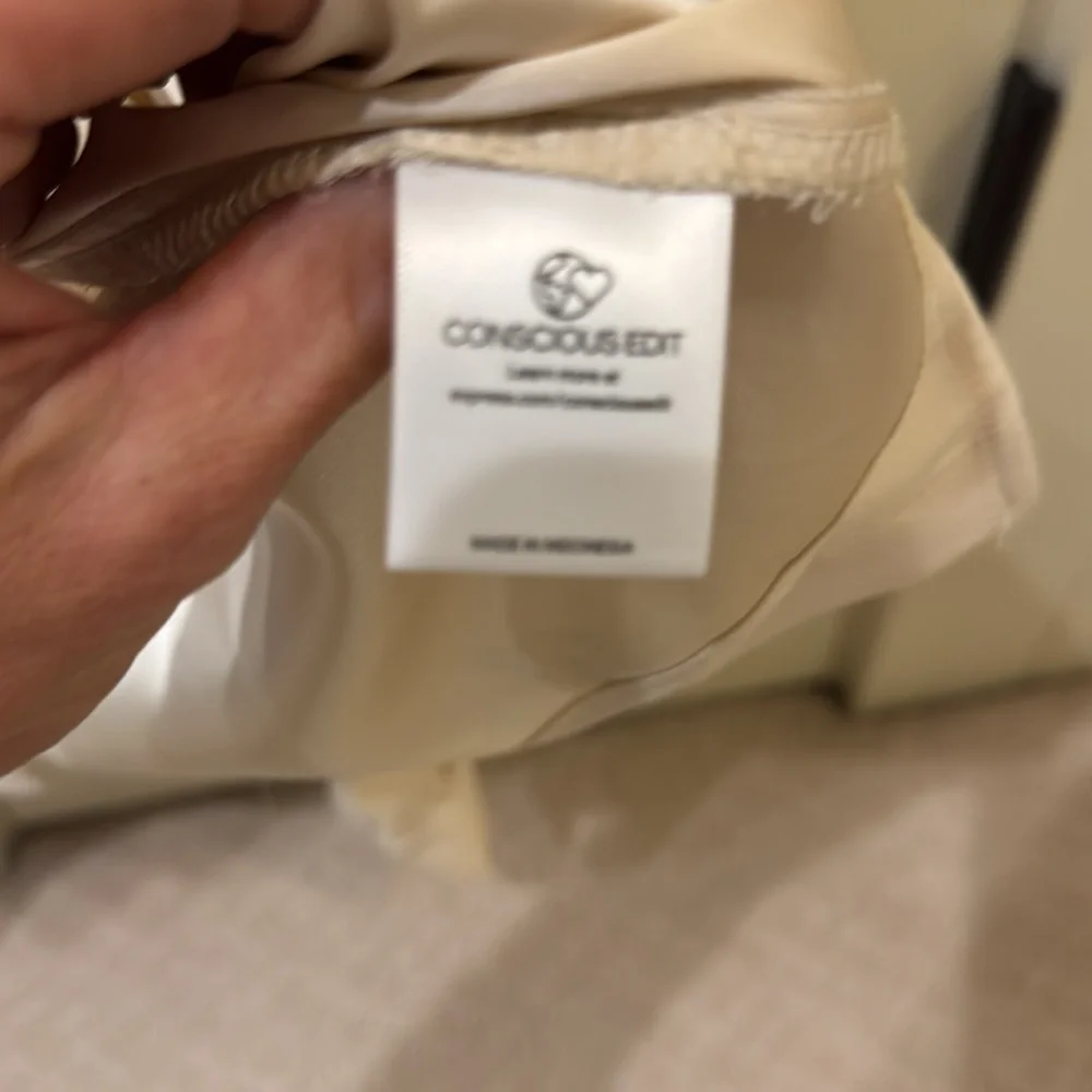 Express Top‎ - Picture 4 of 4